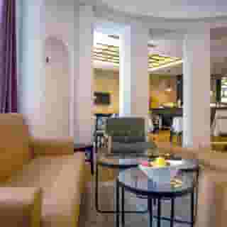 Public House Hotel, 2 of 5