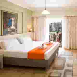 Blue Horizon Studios, 4 of 5