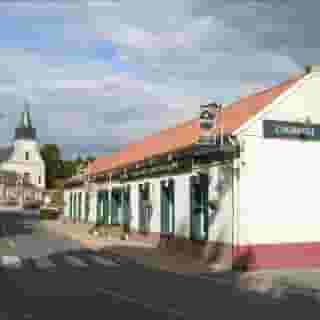 L'auberge fleurie, 3 of 5