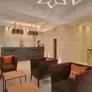 Norfolk Towers Hotel Paddington, 1 of 5