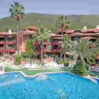 Grand Aquarium, 3 of 5