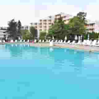 Hotel Malibu, 2 of 5