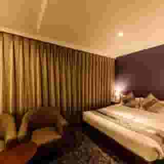 Hotel Tokyo Trip, 3 of 5
