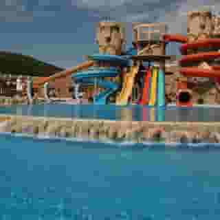 Royal Castle, 2 of 5