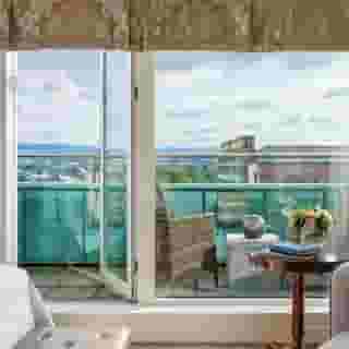 The Shelbourne, Autograph Collection, 4 of 5