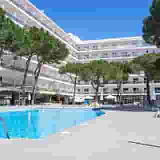 Best Oasis Park, 1 of 5