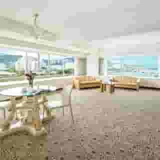 Regal Riverside, 5 of 5