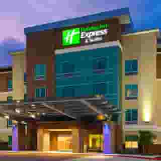 Holiday Inn Express and Suites Houston S Medical C, 4 of 5