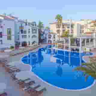 Sunset Harbour Club, 3 of 5