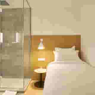 9hotel Republique, 3 of 3