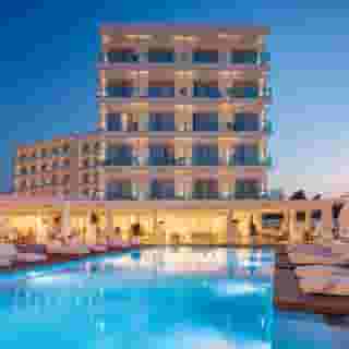 The Blue Ivy Hotel, 4 of 5