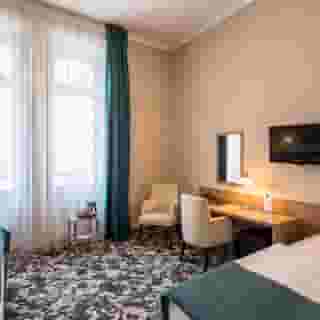 Queen Elizabeth Hotel, 4 of 5