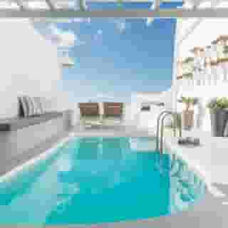 On The Rocks - Adult Only, 2 of 5