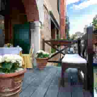 Alla Vite Dorata, 2 of 5