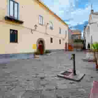 Unconventional Sorrento Coast, 3 of 5