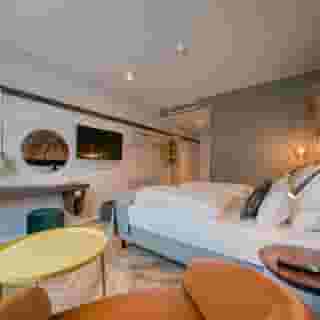 Ninetynine Amsterdam Airport, Trademark Collection, 3 of 5