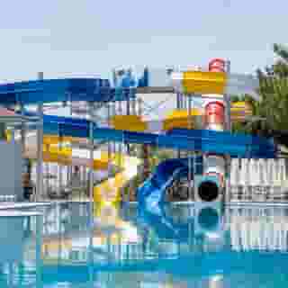 Master Family Club, 2 of 5