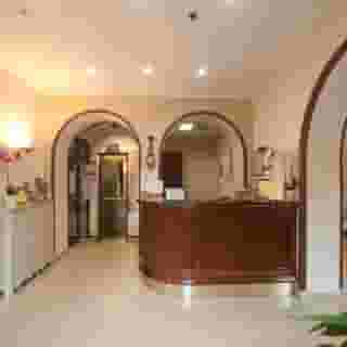 Hotel Giulio Cesare, 2 of 5