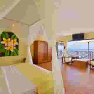 Dreamland Maldives , 6 of 6