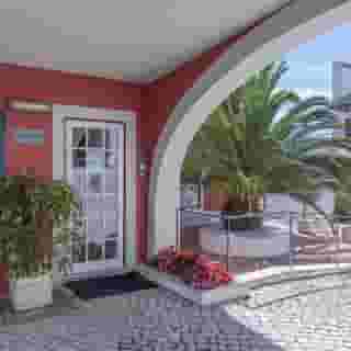 Casa do Medico de S. Rafael, 2 of 5