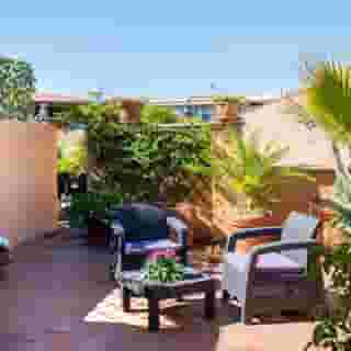 Pantheon Inn, 1 of 5