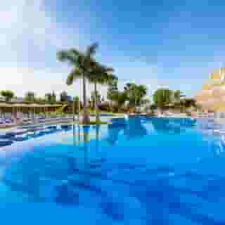 Tropical Park Hotel, 2 of 5