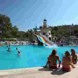 Grand Cettia, 5 of 5