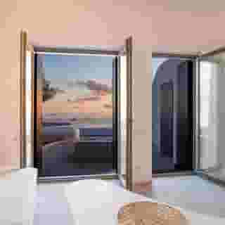 Heaven's Edge, 2 of 5