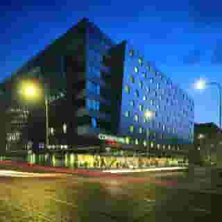 Courtyard Prague City, 2 of 5