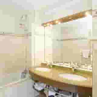 Excellior Suites Grand Geneve, 5 of 5