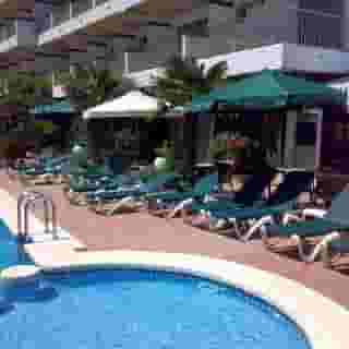 Los Delfines, 3 of 5