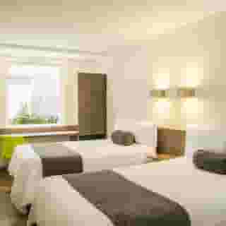 One Ciudad de Mexico la Raza, 3 of 5