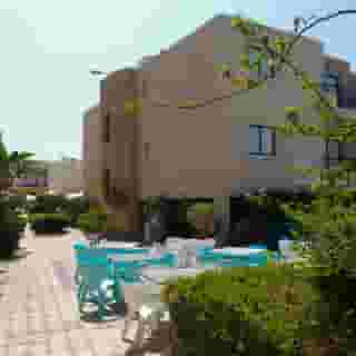 Senator Hotel Apartments, 5 of 5