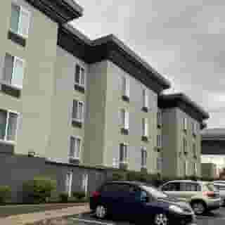 SureStay Plus by Best Western SeaTac Airport, 1 of 5