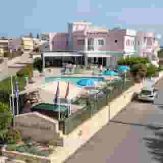 Pallatium Apartments, 1 of 5