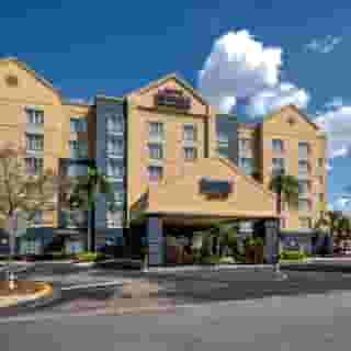 Fairfield Inn & Suites By Marriott Near Universal, 2 of 5