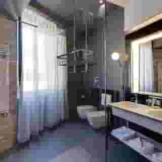 Stendhal Luxury Suites, 5 of 5