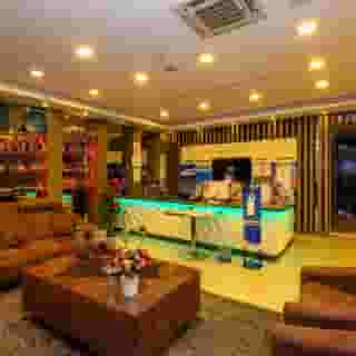 Grand Palace Hotel, 4 of 5