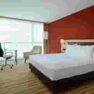 Courtyard By Marriott Dusseldorf Hafen, 2 of 5