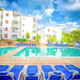 Flipflop Surfing Playa Apartments, 2 of 5