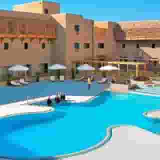 The Breakers Diving & Surfing Lodge, 2 of 5