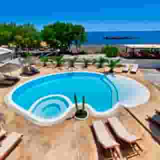 Nissia Apartments, 4 of 5