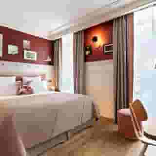 Royal Madeleine, 4 of 5