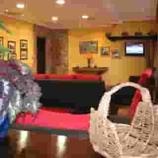 Maria Manuela, 4 of 5