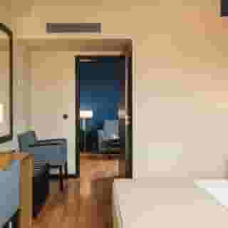 Hotel Lisboa, 2 of 5