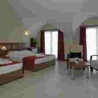 Royal Garden Hotel, 5 of 5