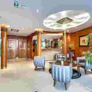 Villa Luxembourg, 3 of 5