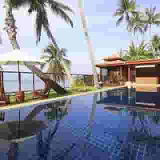 Pao Jin Poon Beach Front Villa, 3 of 5