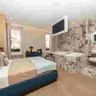 San Carlo Suite, 4 of 5