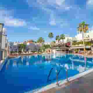 Los Olivos Beach Resort, 1 of 5